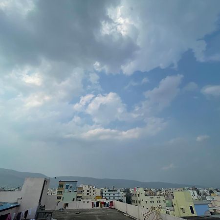 Pearl Stays, Tirupathi Tirupati Exterior photo