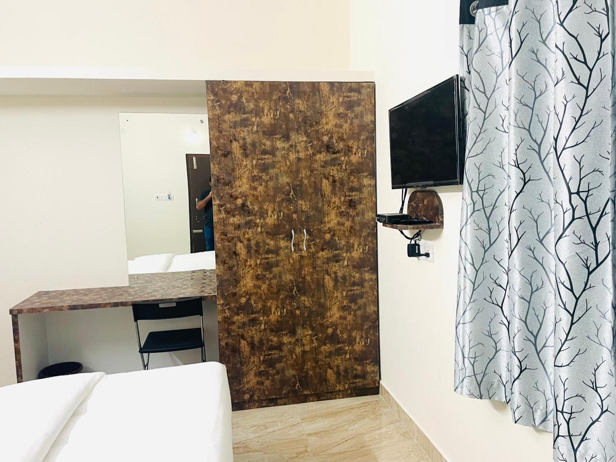 Pearl Stays, Tirupathi Tirupati Room photo